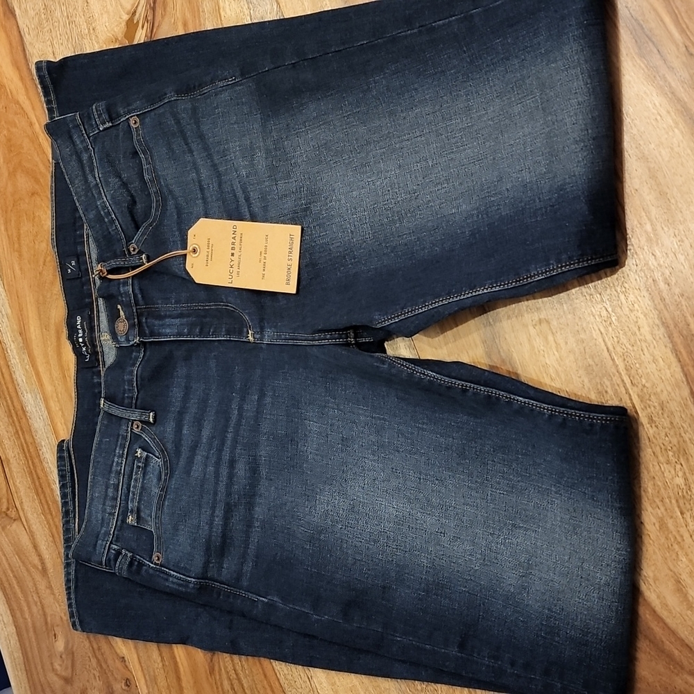 Lucky Brand Jeans - Picture 1 of 9